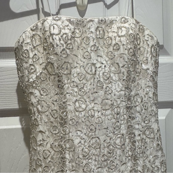 Aidan Mattox Women’s Size 2 Strapless Beaded Mermaid Flare Gown Dress Off White - Picture 4 of 12